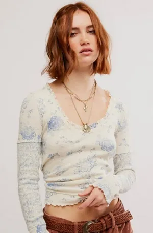 Free People We The Free Clover Print Thermal Top Size S Ivory Oversized Cotton thumbnail 1