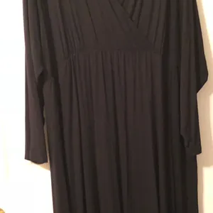 Old Navy wrap like long sleeve dress. Size 3x thumbnail 2