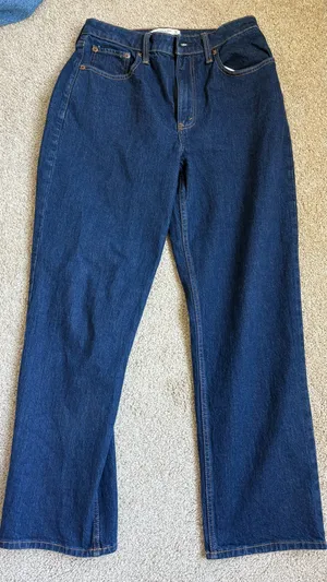 Abercrombie Vintage Straight High-Rise Curve Love thumbnail 1