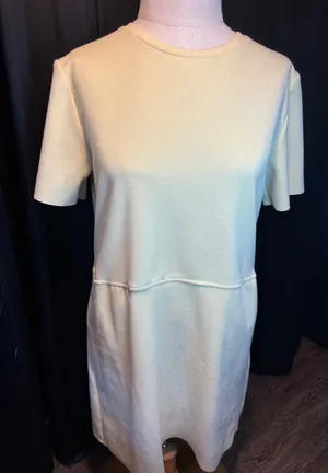 Zara Pale Yellow‎ Textured Short Sleeve Shift Dress with Pockets 5070/451/300/S thumbnail 1