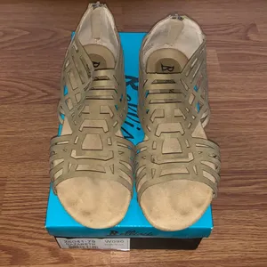 Bellini sandals Size 9 thumbnail 3