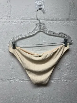 Hollister Ribbed Bikini Set thumbnail 6