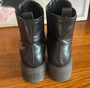 WANTED THUNDER CHUNKY BOOT SIZE 9 Black thumbnail 5