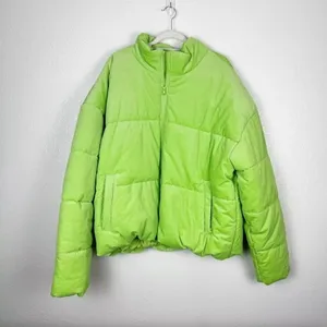 Alo Yoga Corduroy Stage Puffer in Celery Green Unisex Cotton Blend Size XXL thumbnail 4