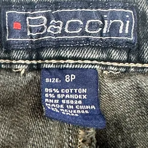 Baccini Embroidered Blue Frayed Hem Stretch Denim Jean Shorts Women Size 8P thumbnail 3