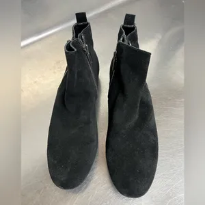 Lucky Brand Women’s Black Suede Ankle Boots - Size 8 - VGUC thumbnail 5
