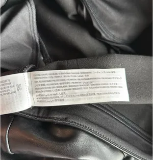 Abercrombie Curve Love ‘90s Straight Ultra High Rise Vegan Leather Pant thumbnail 11