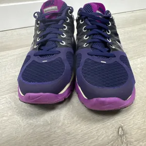 Nike LunarGlide+ 2 Women’s 8 Purple Black Flywire Shoes 407647-500 thumbnail 4