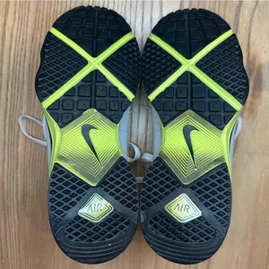 Nike Air Complete TR Training Shoe White Gray Sneaker Shoes Lime Accents Active thumbnail 6