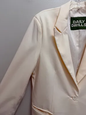 Daily Drills Blazer Single Button Relaxed Fit Cream Size XS / S thumbnail 5