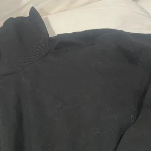 Zara Black Turtle Neck Sweater Size Small‎ thumbnail 4
