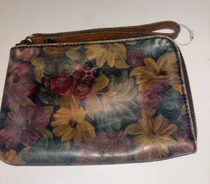 Patricia Nash Mini Wristlet/Clutch Multicolored Floral Leather Design Zip Closur thumbnail 1