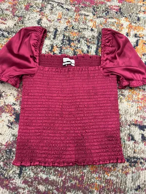 Urban Outfitters Top thumbnail 1