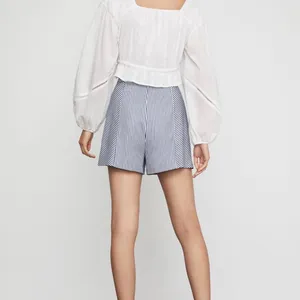 NWT BCBGMaxazria High Waisted Blue‎ & White Striped Shorts Size Medium thumbnail 2