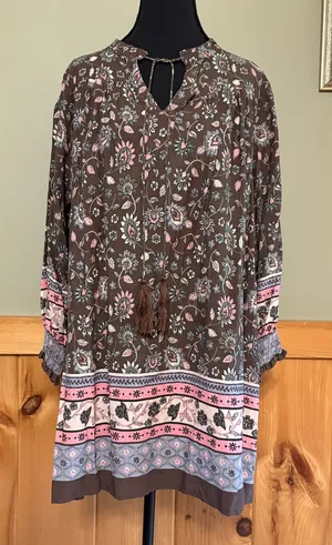 Natural Life Dara Bohemian Floral Tunic Dress in a brown & pink floral print S thumbnail 1