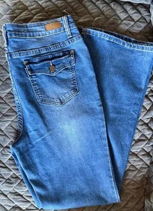BLEU Denim Bootcut Jeans Mid Rise Stretch Distressed NEW Blue Size 12 thumbnail 1