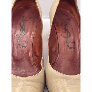 Yves Saint Laurent Paris YSL Beige Pointed Pumps Sz‎ 8.5 Nude Leather bin 1 thumbnail 2