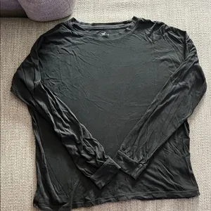 Hollister Dark Gray Long Sleeve Shirt thumbnail 1