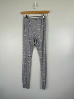 Hanna Andersson Star Wars The Mandalorian Adult Pajama Set Size Small Gray thumbnail 7