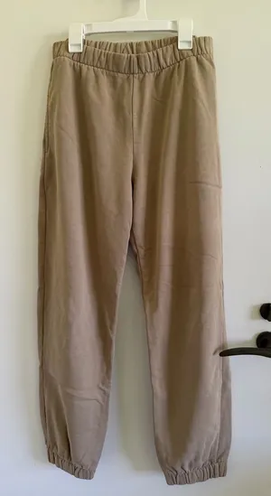 John Galt Brandy Melville sweatpants comfy loungewear fall thumbnail 1