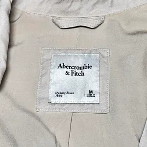 Abercrombie & Fitch Women’s Light Beige Moto Jacket Size M Asymmetrical Zip EUC thumbnail 7