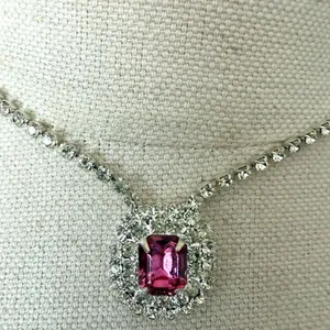 Vintage Fuchsia Pink Clear Rhinestone Halo Pendant Necklace thumbnail 2