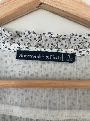 Abercrombie & Fitch Blouse  thumbnail 2