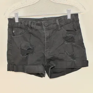 KanCan Woman’s High Rise Stretchy Black Distressed Jean Shorts - Size W9 thumbnail 6
