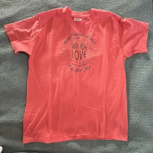 Vintage Religious T Shirt Single Stitch Best 50 50 Size Medium Faith Hope Pink thumbnail 1