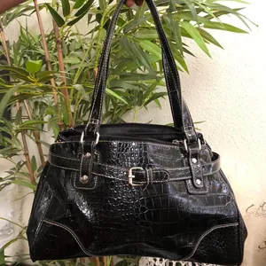 2000s Whimsygoth grunge Black faux leather crocodile pattern thumbnail 1