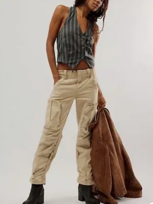 O We The Free NWOT "Can't Compare" Slouch Cargo Pants - Casual Utility Style XS thumbnail 1