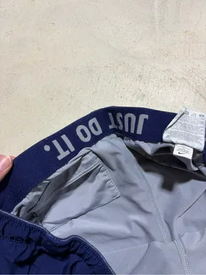 Nike Women's Running Shorts with Built-in Liner xl thumbnail 7