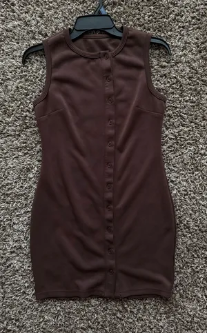 Brown Dress thumbnail 1