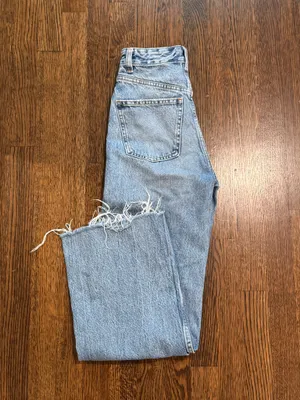 ZARA Ripped Straight-Leg Jeans thumbnail 2