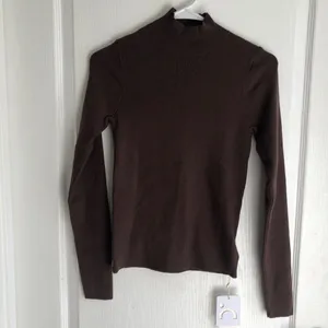 Commense Womens‎ Knit Top Size Medium Brown Long Sleeve Mock Neck Slim Fit NWT thumbnail 2