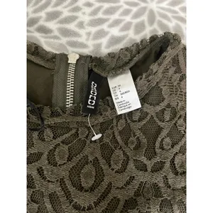 H&M Green Lace Mini Dress Womens‎ Small 4 Olive Bodycon Short Sleeve Boho Chic thumbnail 2
