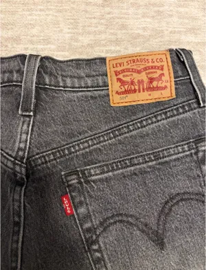 Levi’s 501 Shorts Denim High-Rise thumbnail 5