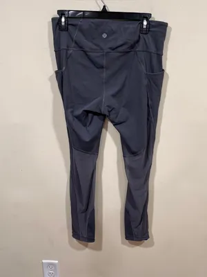 Lululemon In Movement 7/8 Tight Everlux Legging Dark Shadow Gray size 10 thumbnail 4