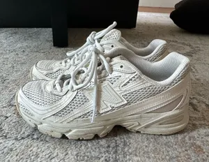 New Balance Cream Sneakers 740 thumbnail 1