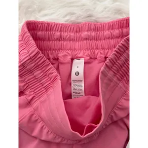 Lululemon Hotty Hot High Rise Lined Shorts 4" Candy Cloud Size 4 thumbnail 9