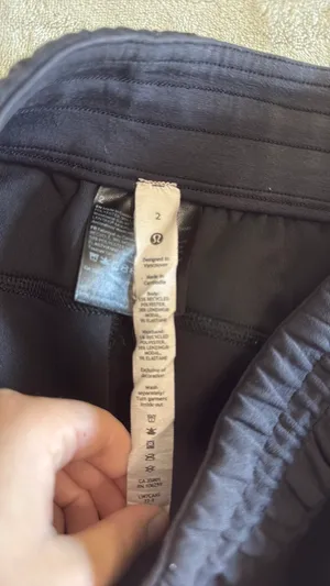 Lululemon Black  Soft Streme Shorts thumbnail 2