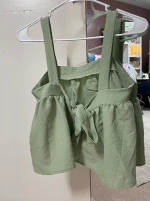 Green Top thumbnail 3