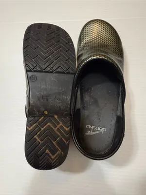 Dansko Patent Geometric Embossed Professional Clogs Shoes Green Nursing Size 10 thumbnail 10