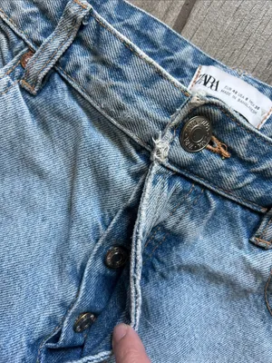 Light Blue Distressed Women’s Jeans thumbnail 3
