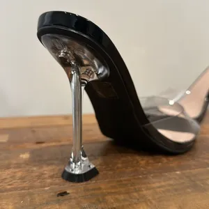 PRETTY LITTLE THING black/clear heel thumbnail 3