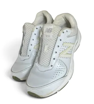 New Balance 411 Cush+ White Walking Sneakers Women’s Size 6 thumbnail 1