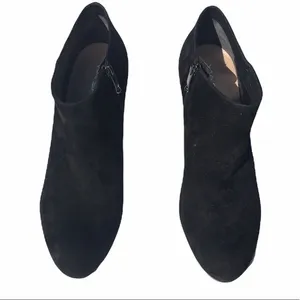 Via Spiga‎ Suede Stiletto Black Suede Ankle Stilleto Booties thumbnail 2