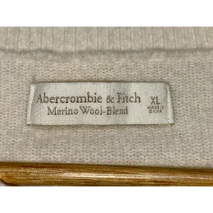 Abercrombie & Fitch Cream Wool Crew Neck Long Sleeve Cardigan Sweater Size XL thumbnail 3