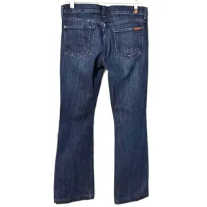 7 For All Mankind Charlize Bootcut Jeans Dark Wash Size 30 Made in USA thumbnail 2