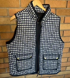 J. Crew Navy and White Gingham Quilted Excursion Full Zip Down Filled Vest XL thumbnail 1